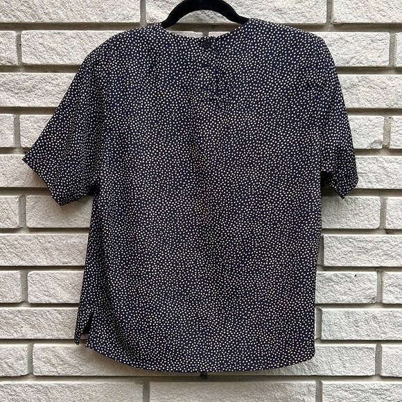 Alfred Dunner Petite Blouse Navy/Camel Sz 8 - Picture 7 of 9